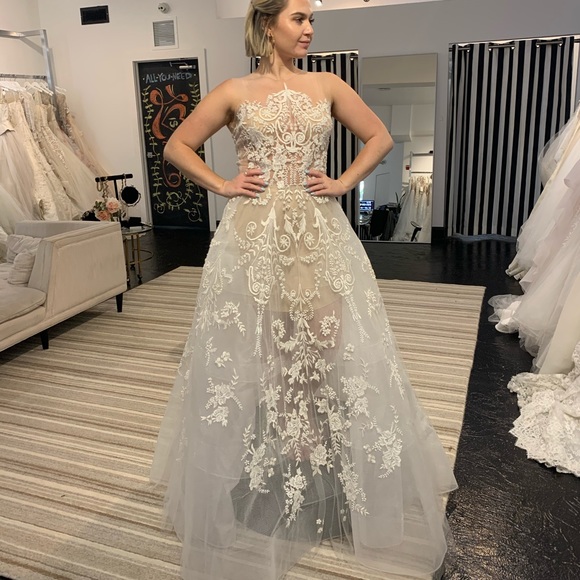 Reem Acra Wedding Dress